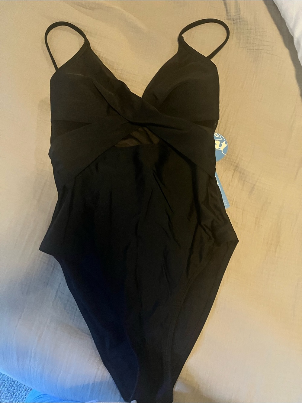 Cupshe Black Twist-Front One-Piece Swimsuit